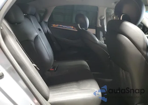 2017 Genesis G80 Base из США, поврежденный, VIN KMHGN4JE6HU168789